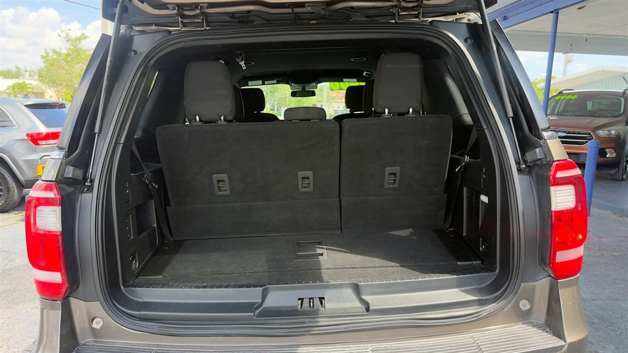 Ford Expedition XLT 2WD 2018