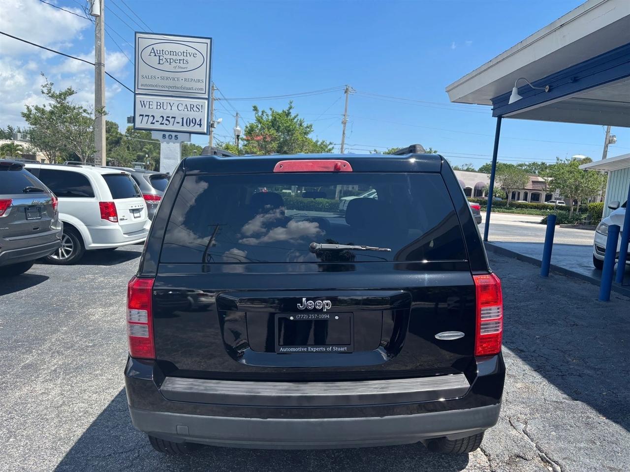 Jeep Patriot Latitude 2WD 2014