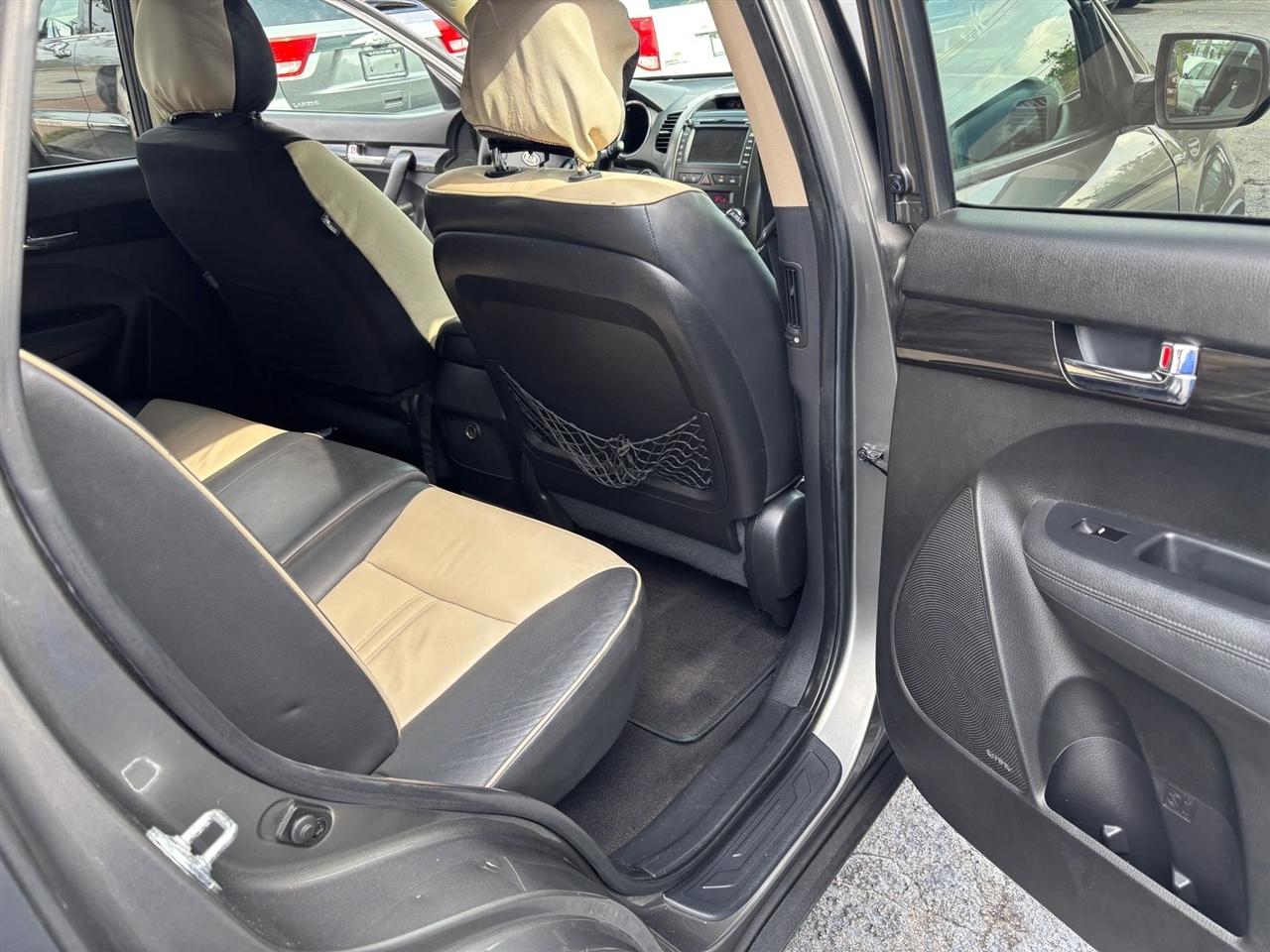 Kia Sorento EX 2WD 2011