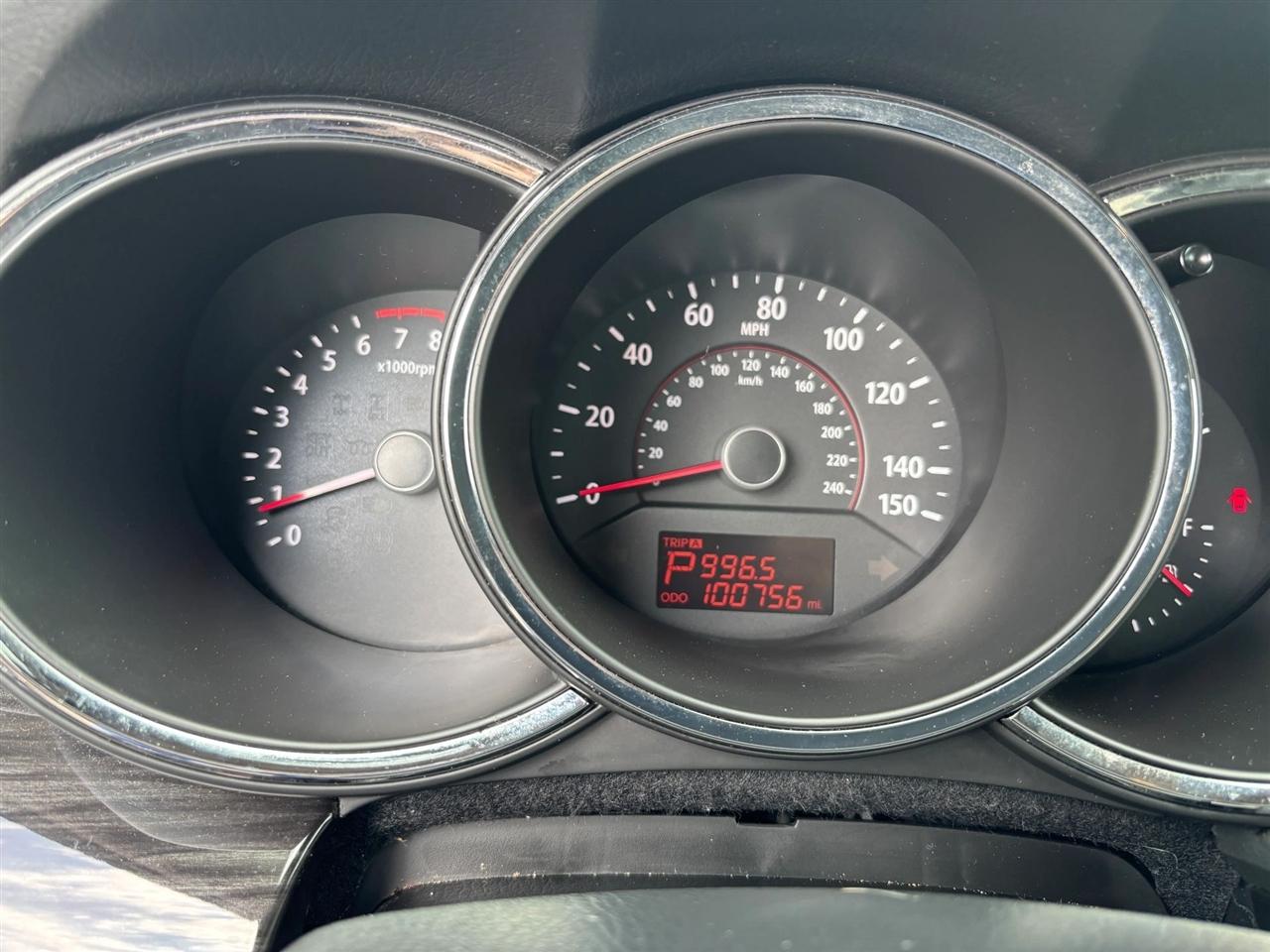 Kia Sorento EX 2WD 2011