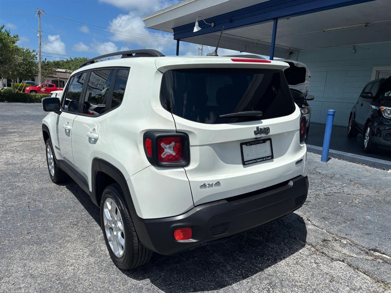 Jeep Renegade Latitude 4WD 2017
