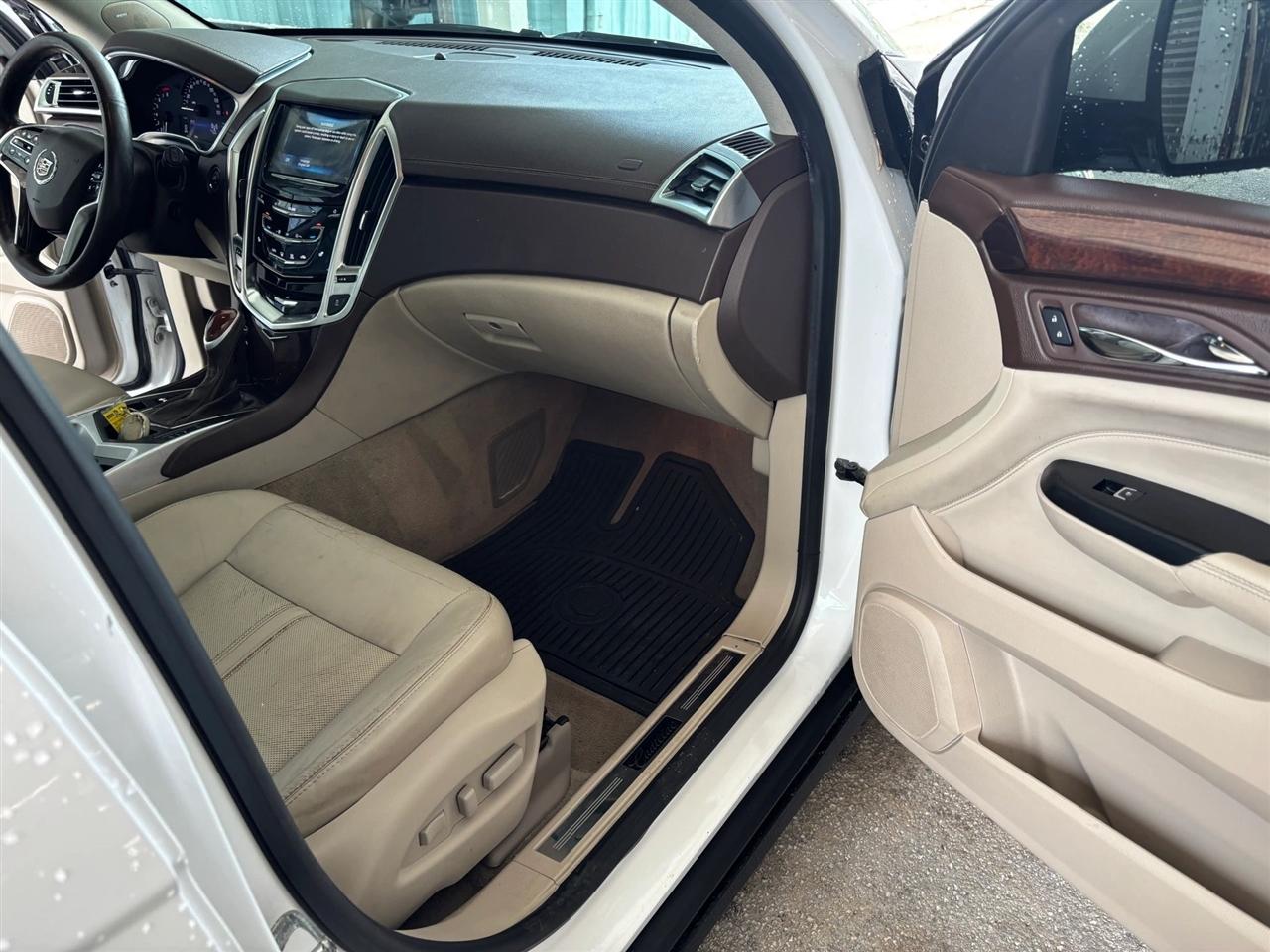 Cadillac SRX Performance Collection AWD 2015