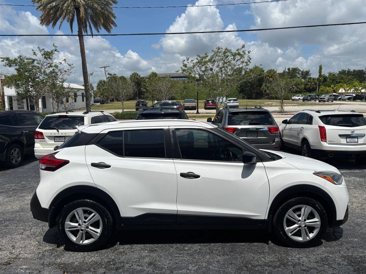 Nissan Kicks S 2019