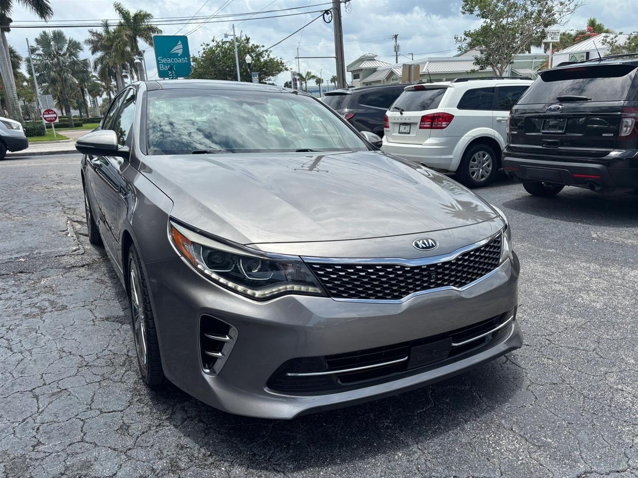 Kia Optima SXL Turbo 2017