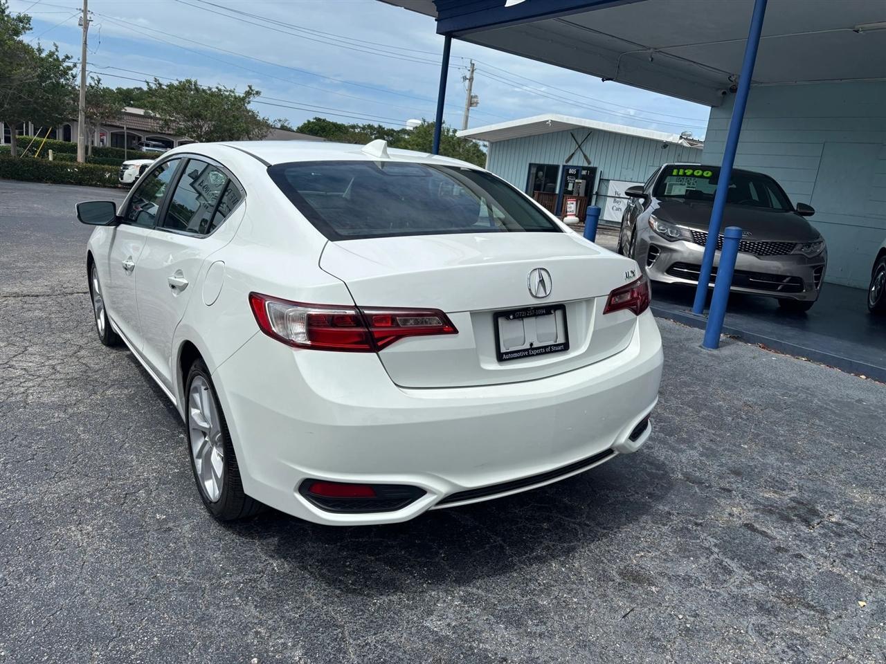 Acura ILX Tech 2.0L 4D Sedan 2018