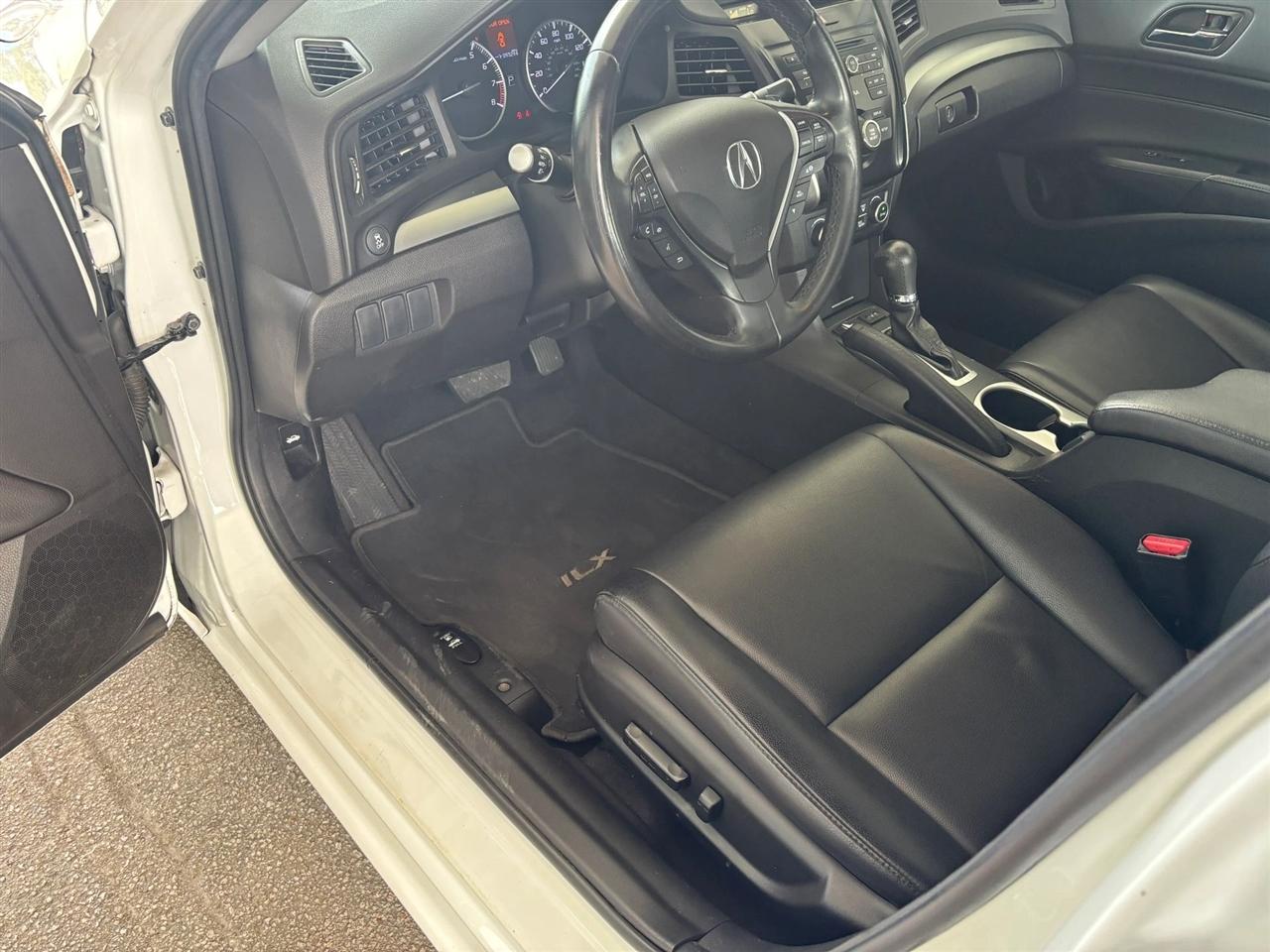 Acura ILX Tech 2.0L 4D Sedan 2018