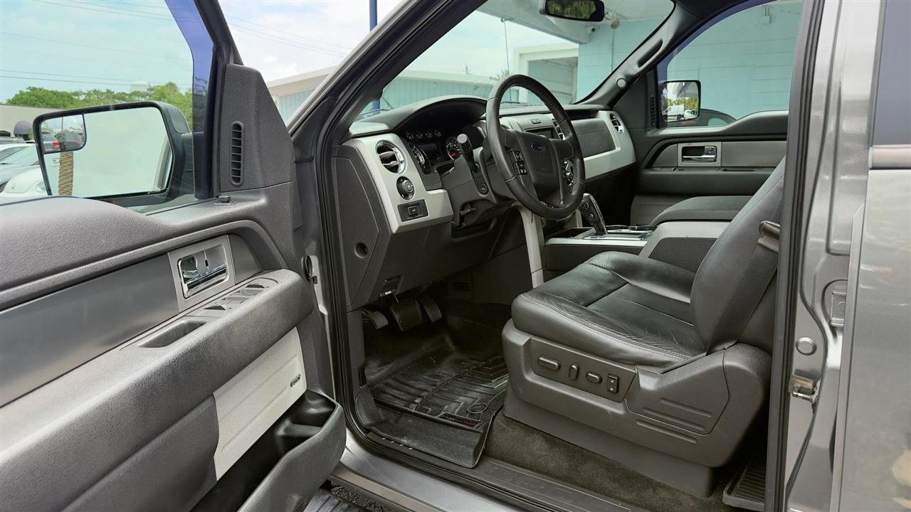 Ford F-150 XL SuperCrew 5.5-ft. Bed 4WD 2014