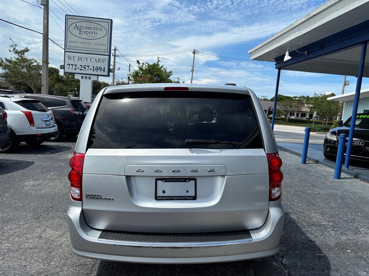 Dodge Grand Caravan SXT 2012