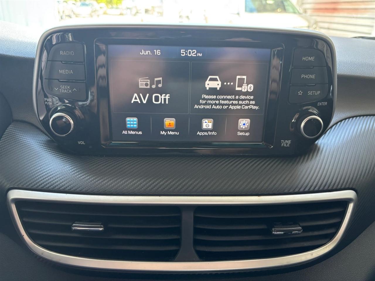 Hyundai Tucson SE 2021