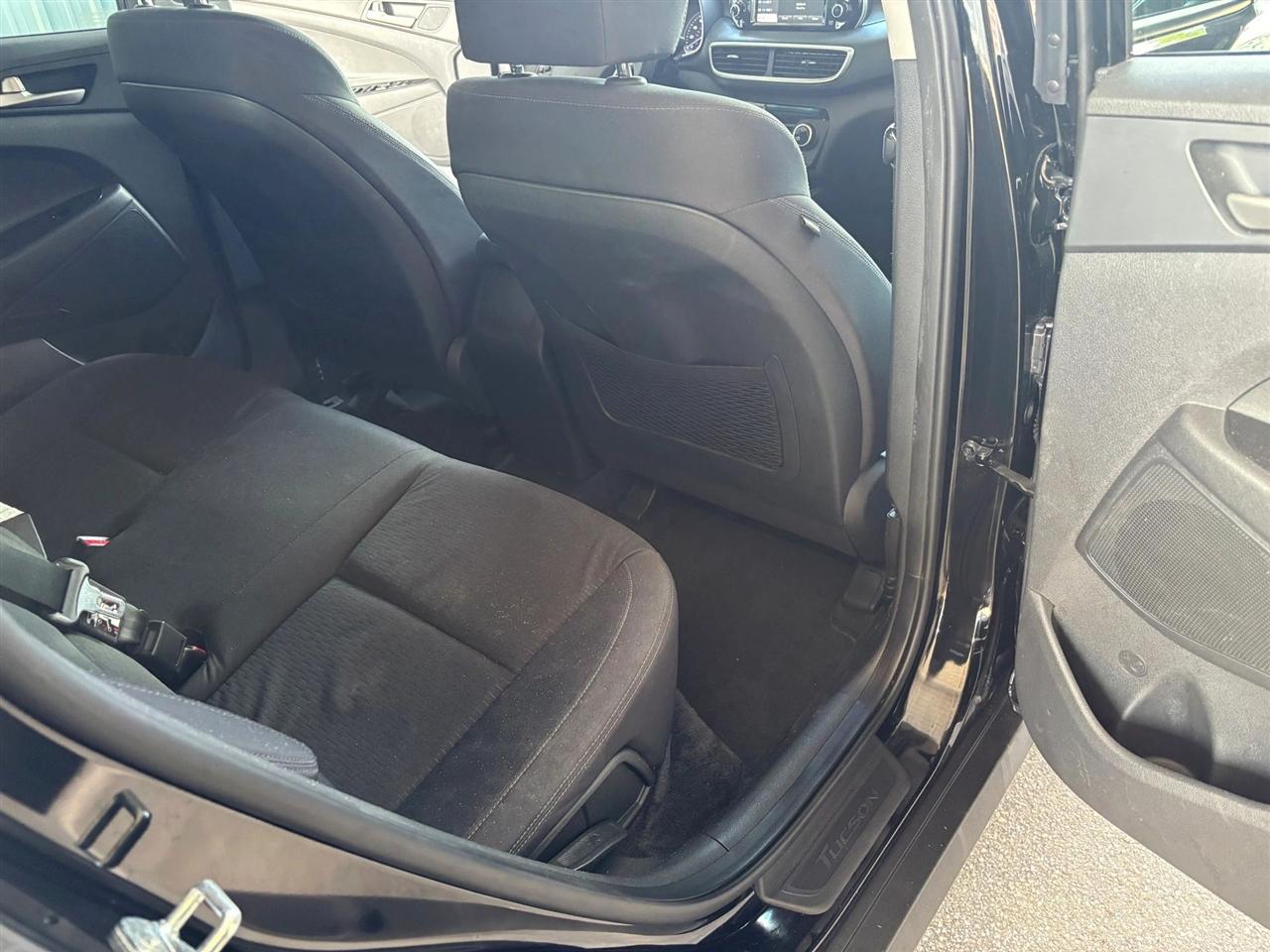 Hyundai Tucson SE 2021
