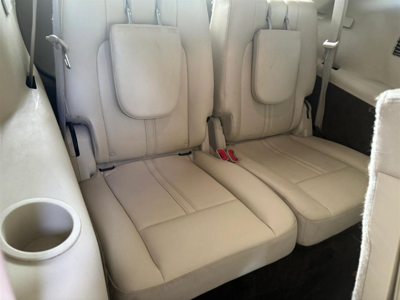 Lincoln MKT 3.5L with EcoBoost AWD 2015