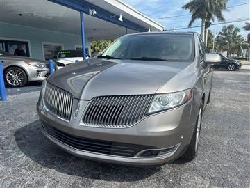 2015 Lincoln MKT 3.5L with EcoBoost AWD