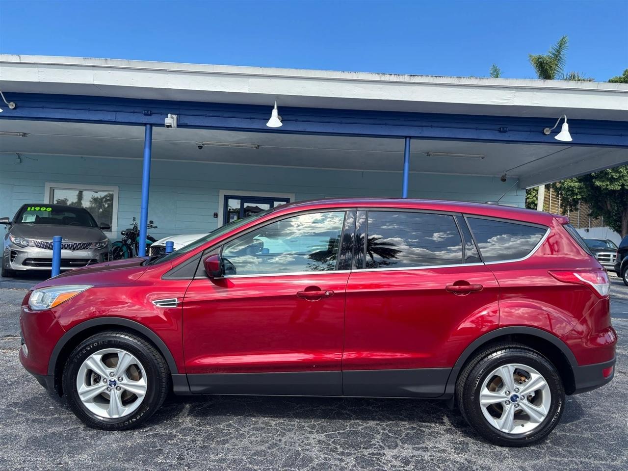 Ford Escape  2014