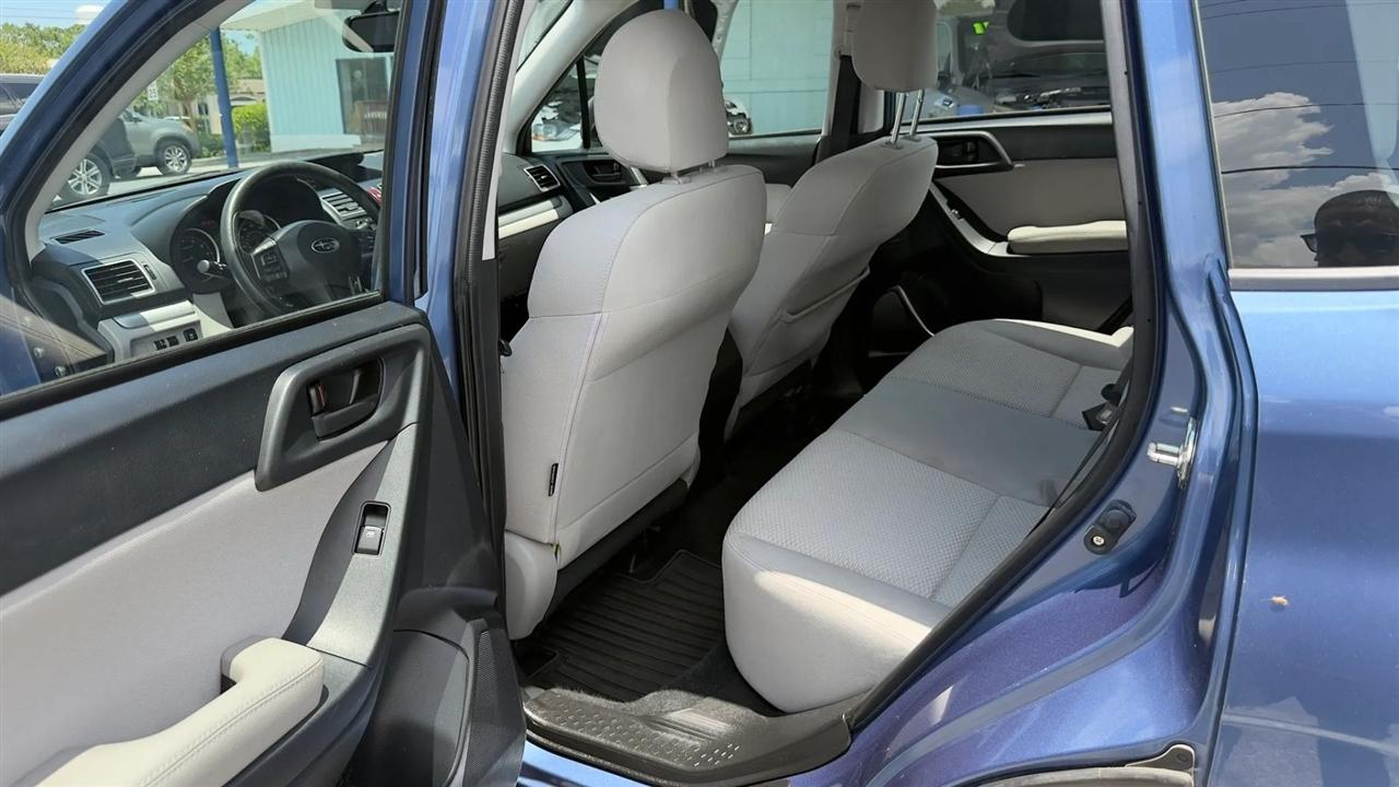 Subaru Forester 2.5i Premium PZEV CVT 2016