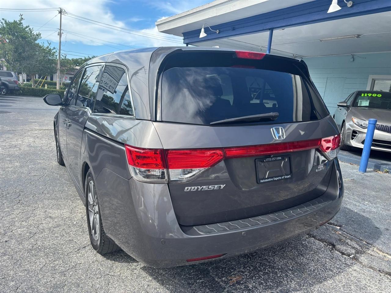 Honda Odyssey Touring 2015