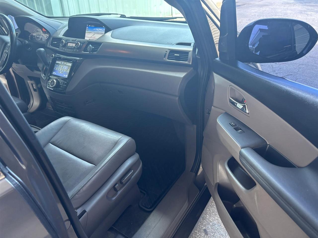 Honda Odyssey Touring 2015