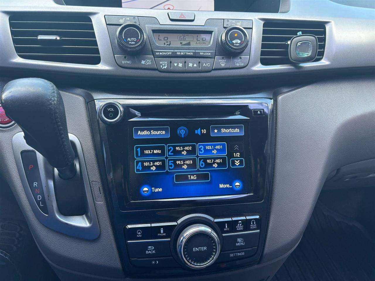 Honda Odyssey Touring 2015