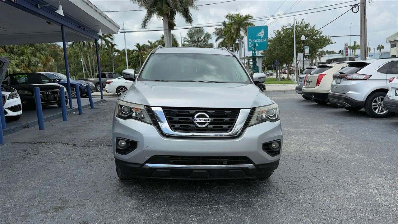 Nissan Pathfinder SV 2WD 2017