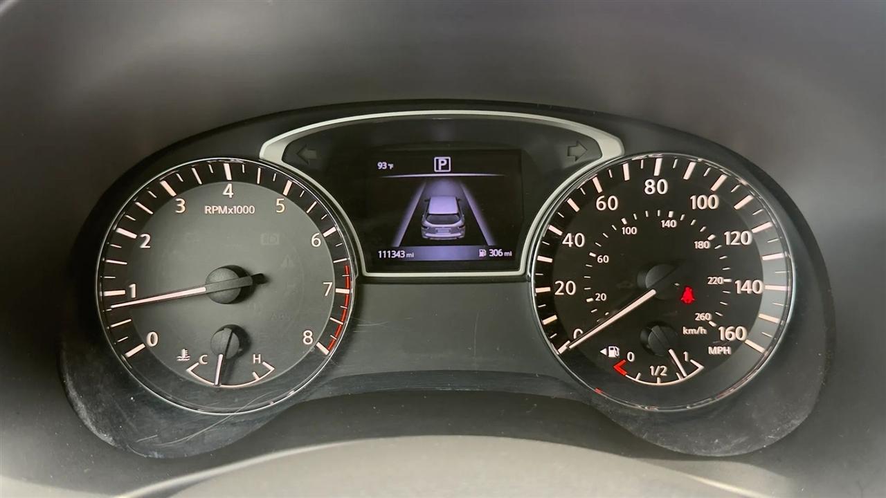 Nissan Pathfinder SV 2WD 2017
