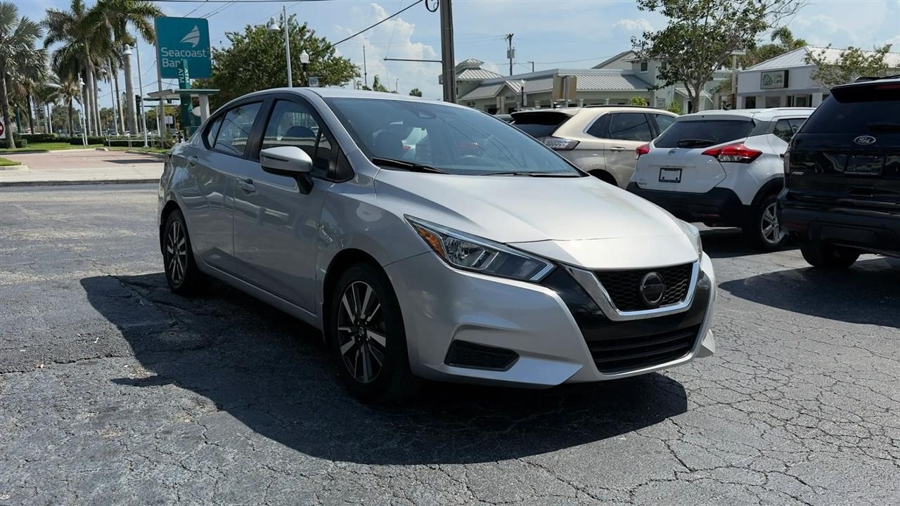 Nissan Versa SV 2021