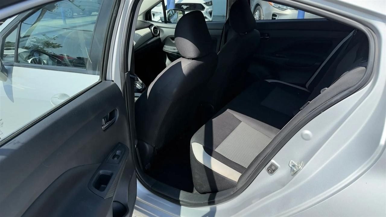 Nissan Versa SV 2021