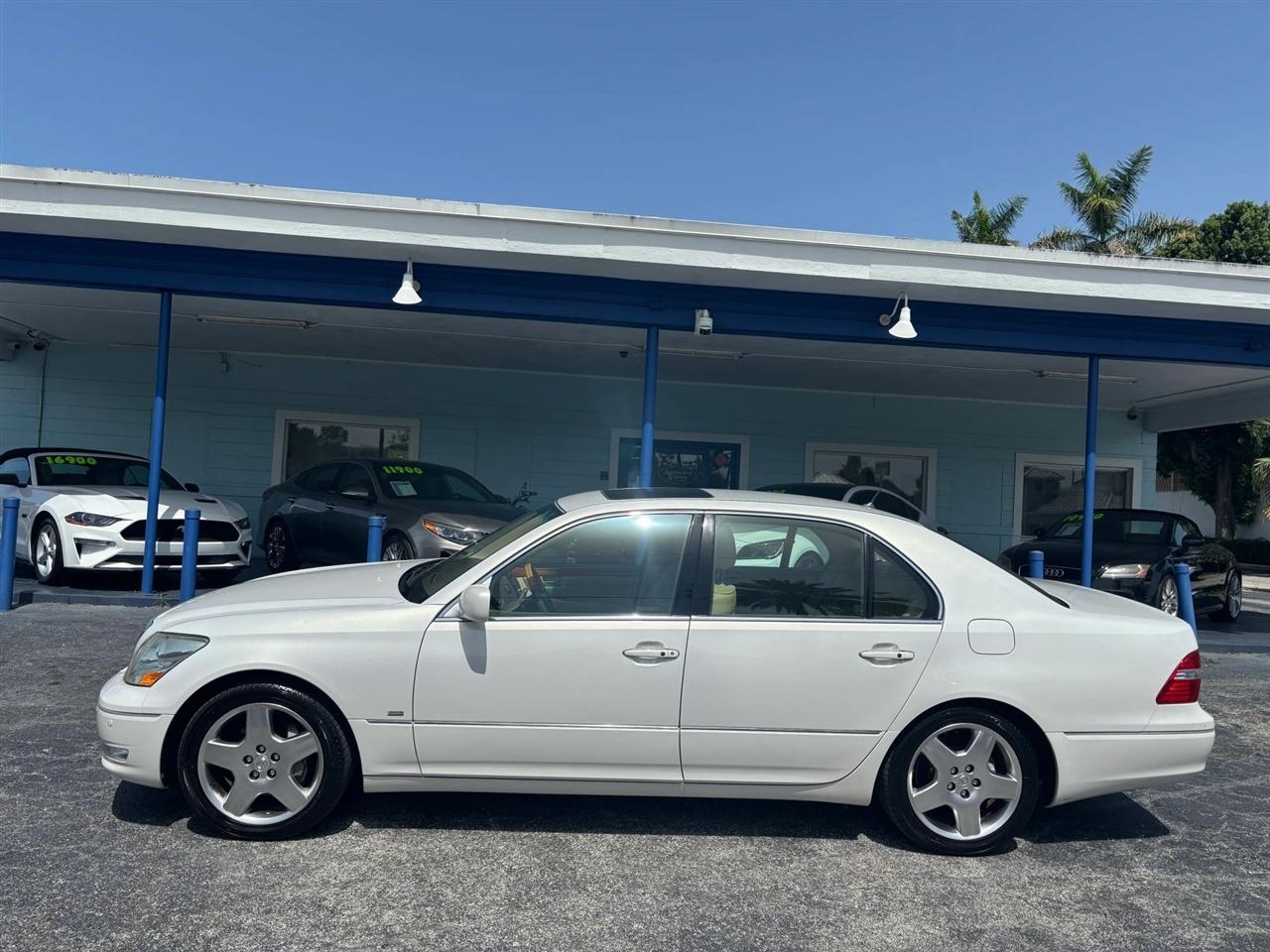 Lexus LS 430 Sedan 2004