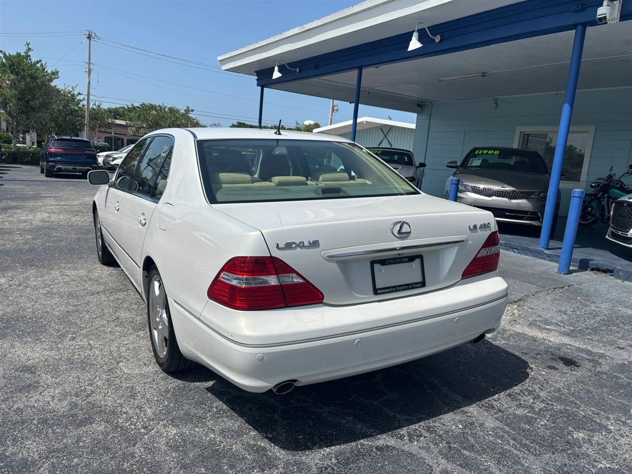 Lexus LS 430 Sedan 2004