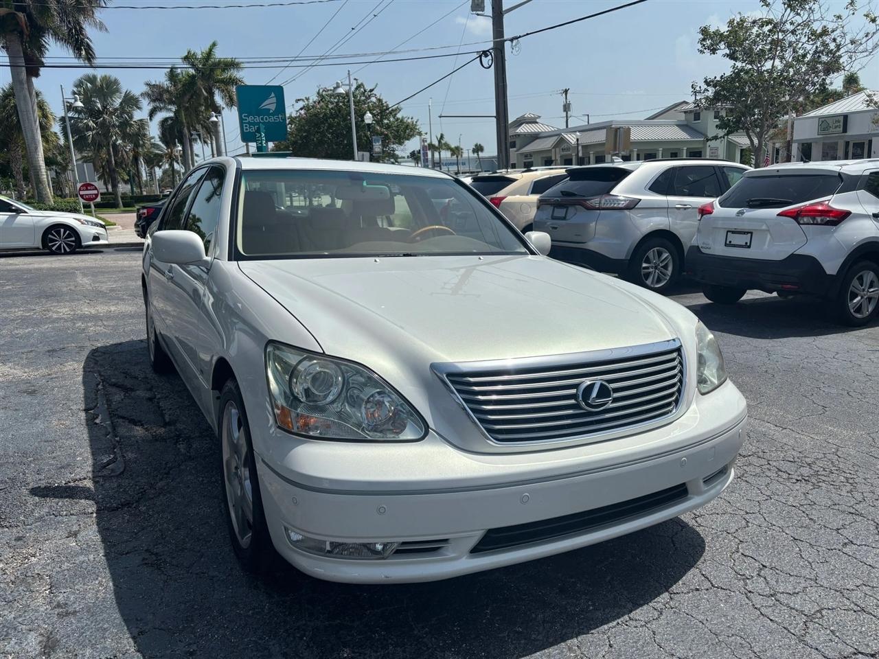 Lexus LS 430 Sedan 2004