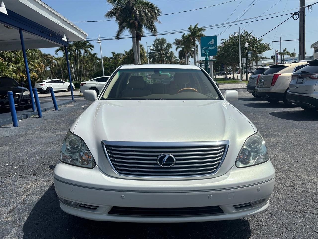 Lexus LS 430 Sedan 2004