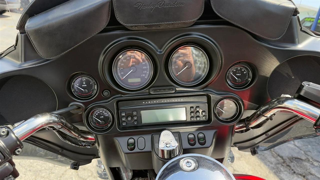 Harley-Davidson FLHTC103  2013