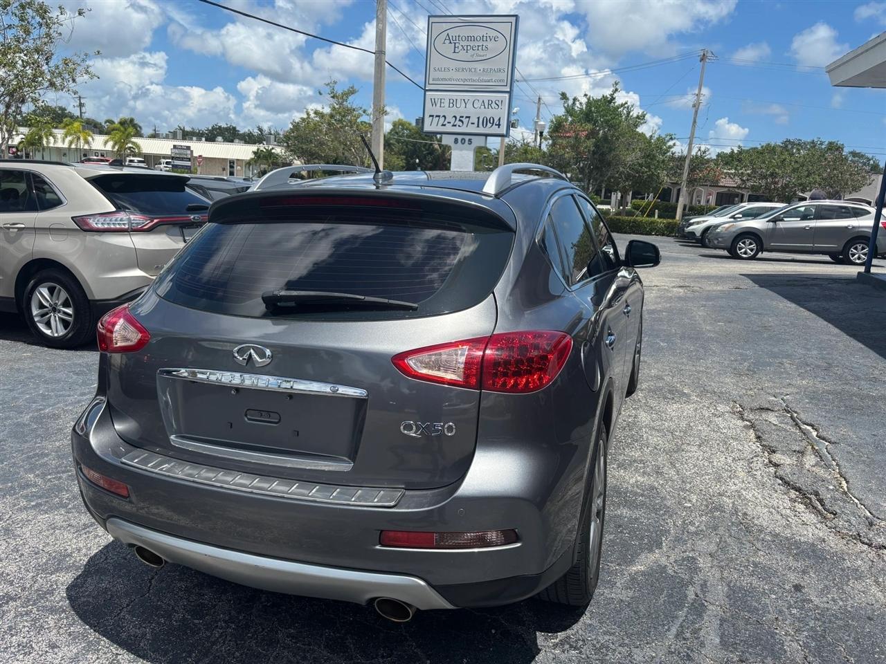 Infiniti QX50 Base AWD 2017