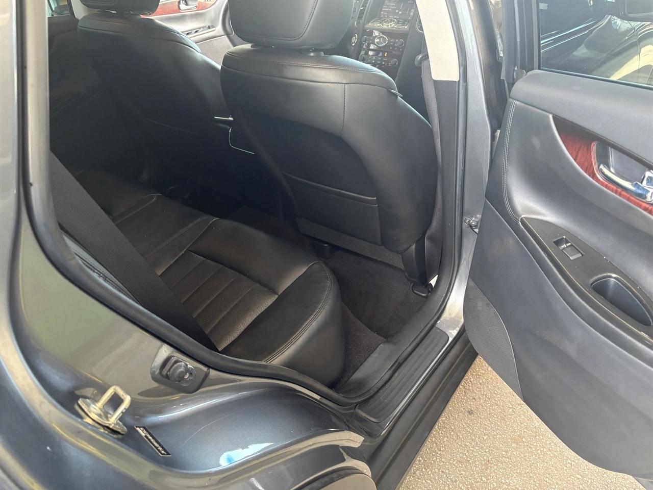 Infiniti QX50 Base AWD 2017