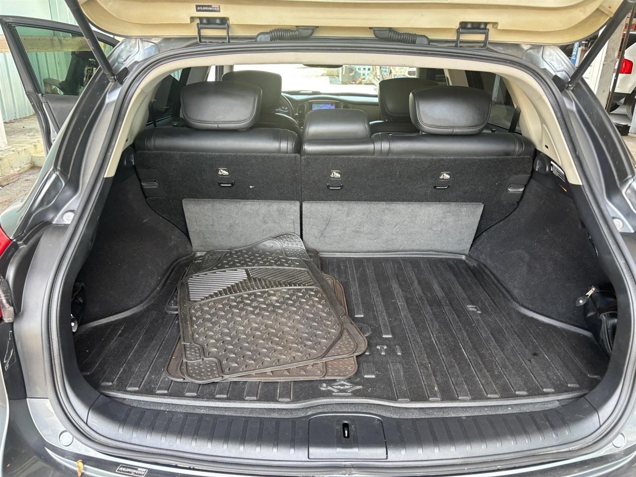 Infiniti QX50 Base AWD 2017
