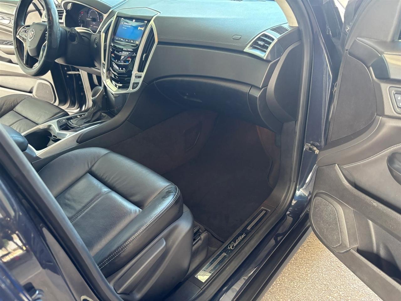 Cadillac SRX Standard FWD 2014