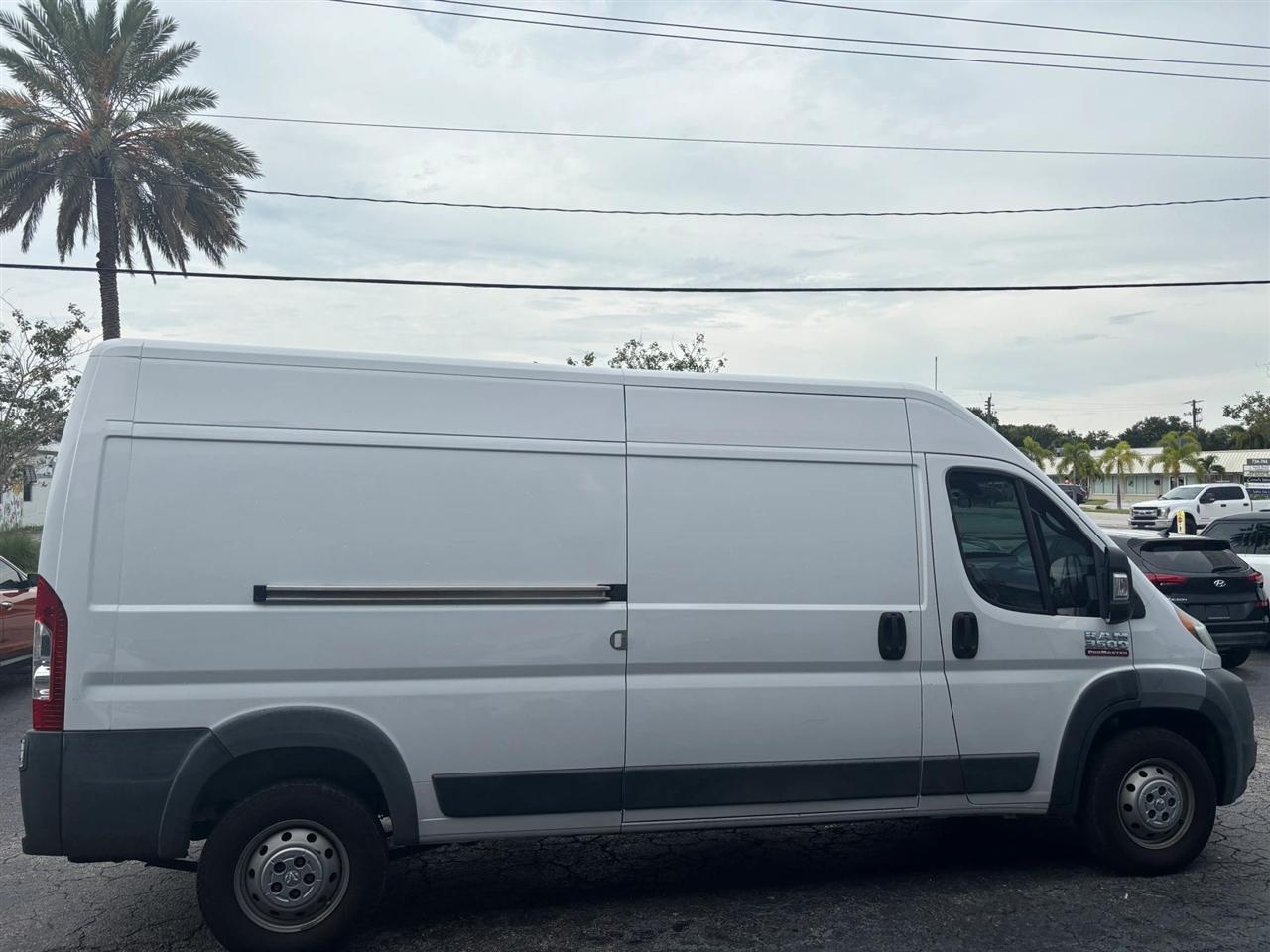 RAM Promaster 3500 High Roof Tradesman 159-in. WB 2018