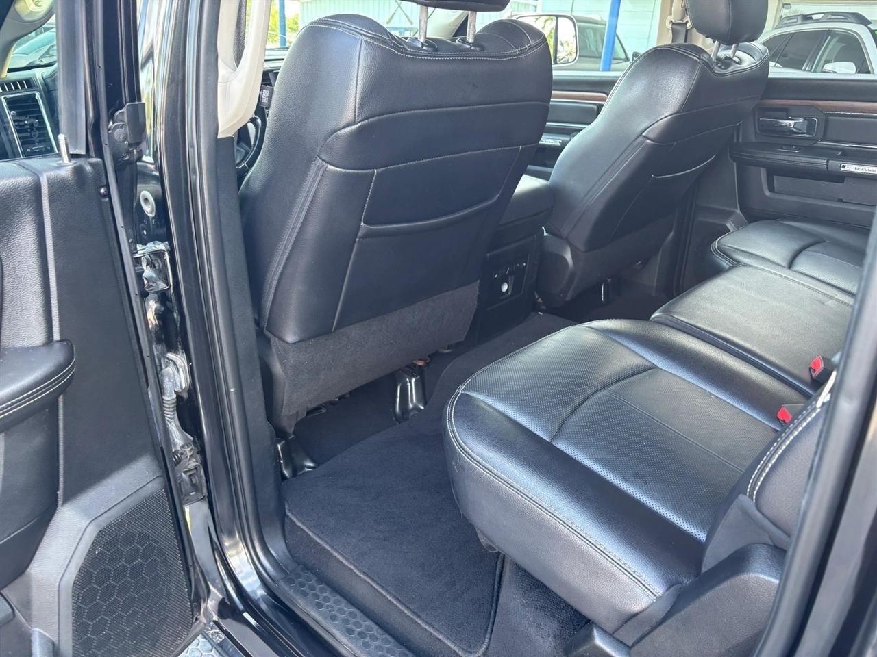 RAM 1500 Laramie Crew Cab LWB 4WD 2018