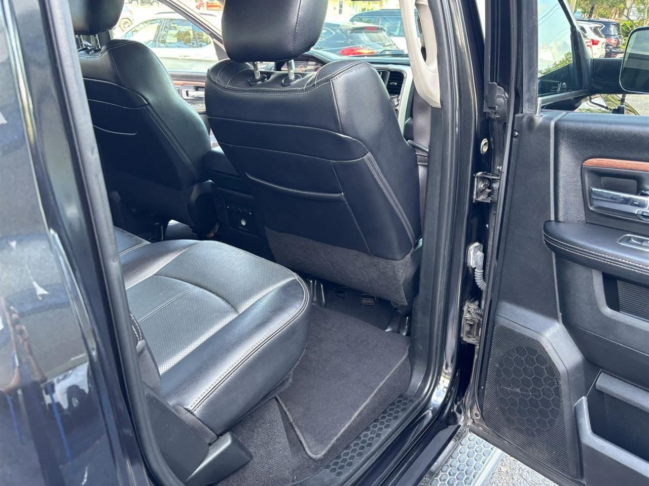 RAM 1500 Laramie Crew Cab LWB 4WD 2018