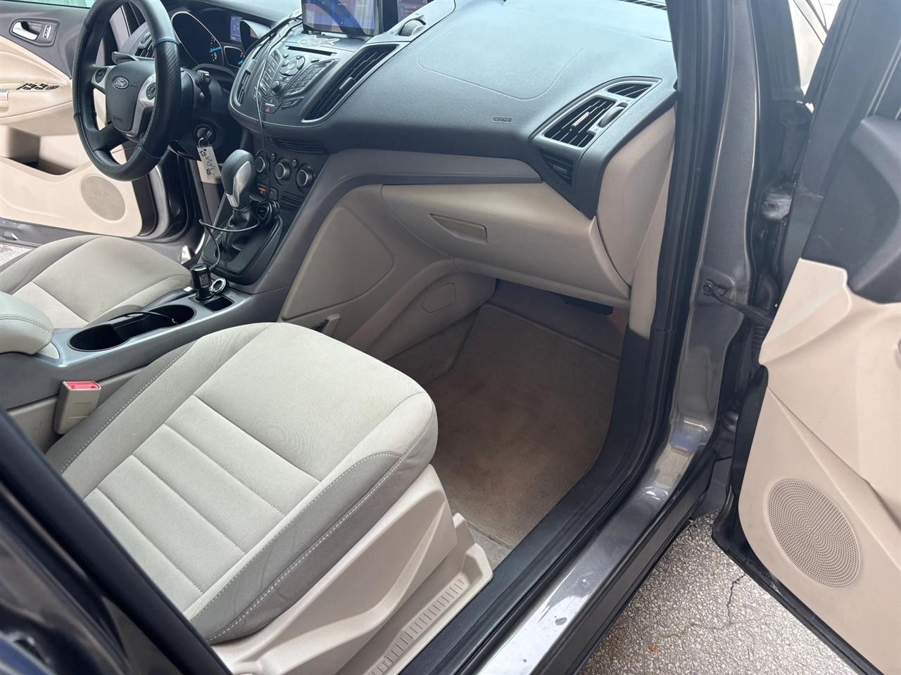 Ford Escape SE FWD 2015