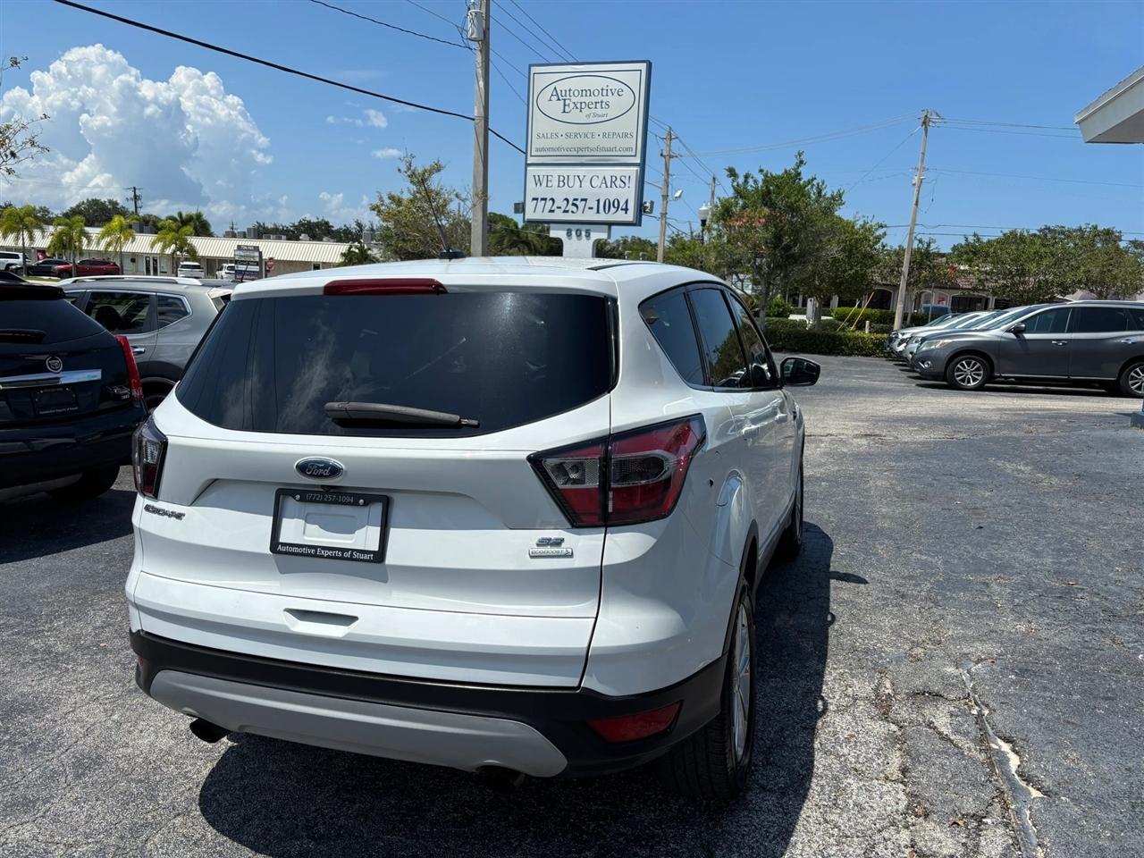 Ford Escape SE FWD 2017