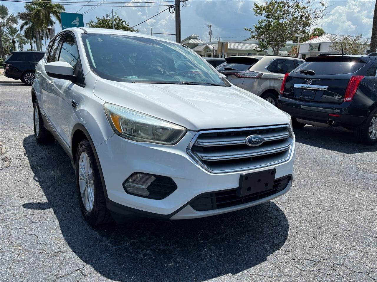Ford Escape SE FWD 2017