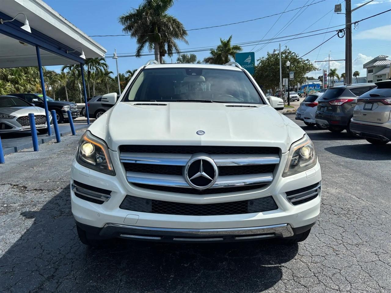 Mercedes-Benz GLK-Class GLK350 2012