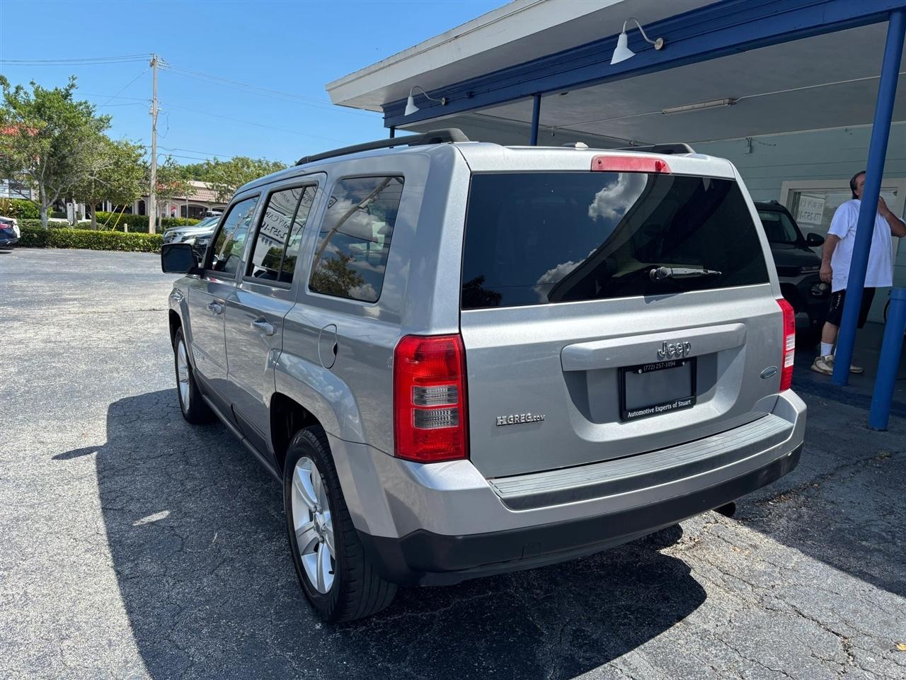 Jeep Patriot Latitude 2WD 2015