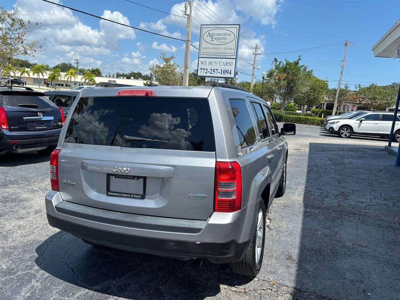 Jeep Patriot Latitude 2WD 2015