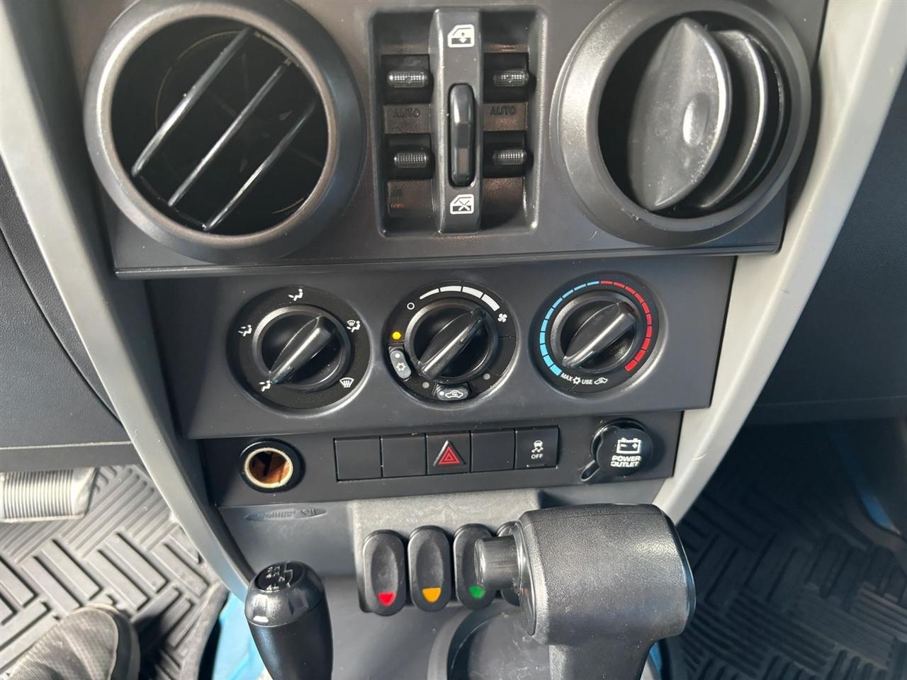 Jeep Wrangler Unlimited Sport 4WD 2010