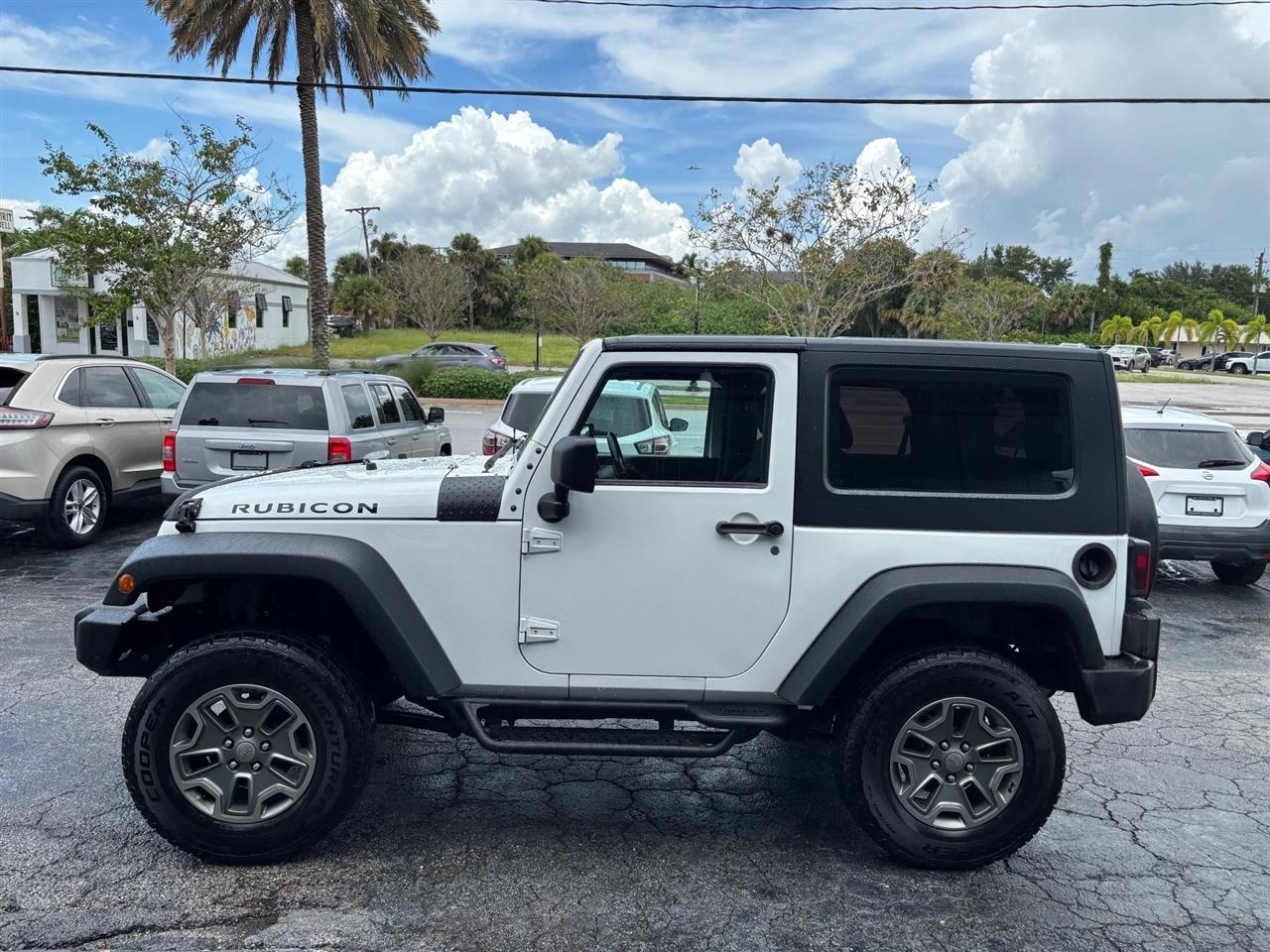 Jeep Wrangler Rubicon 4WD 2011