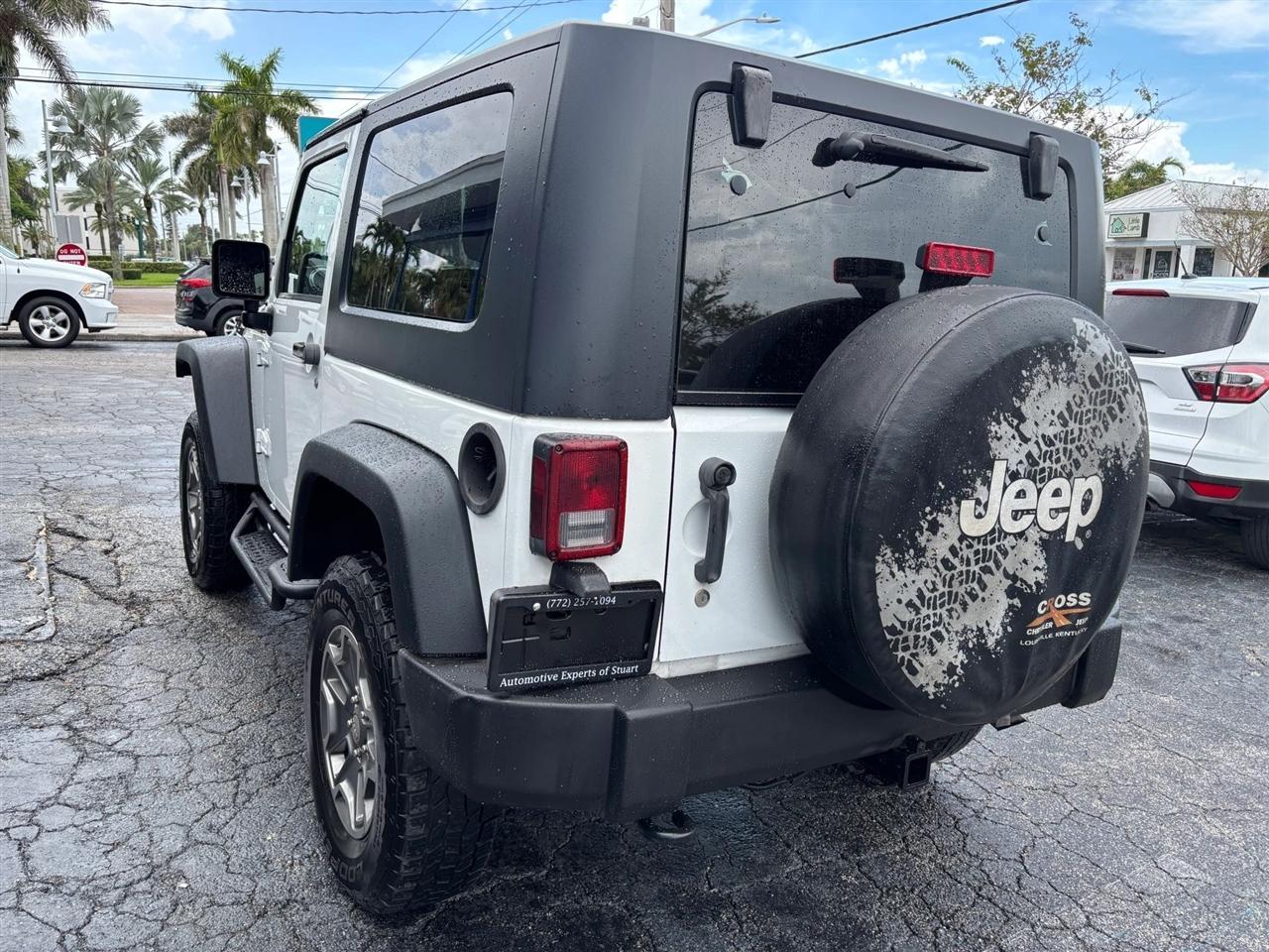 Jeep Wrangler Rubicon 4WD 2011