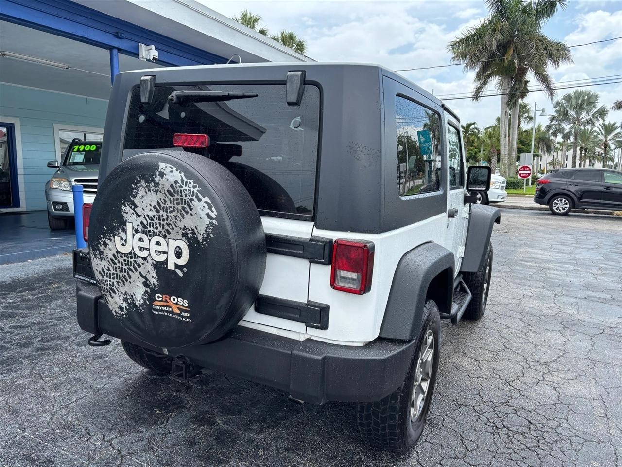 Jeep Wrangler Rubicon 4WD 2011