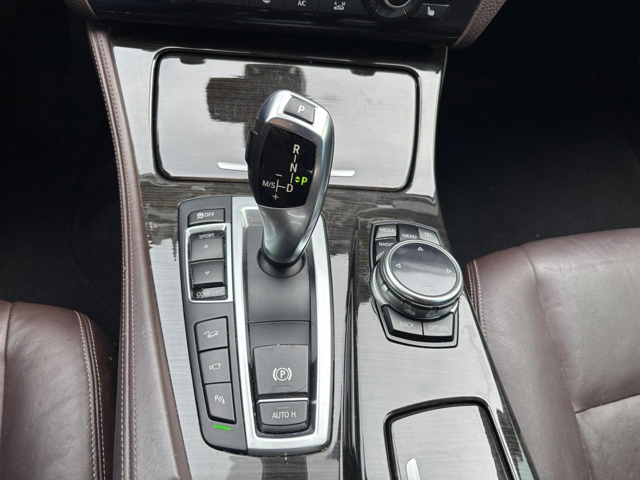 BMW 5-Series 535i xDrive 2014