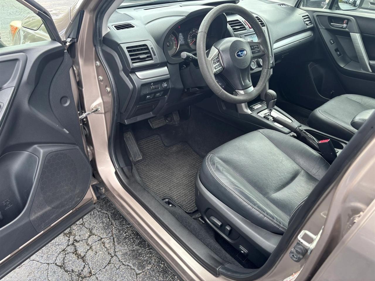 Subaru Forester 2.5i Limited 2015