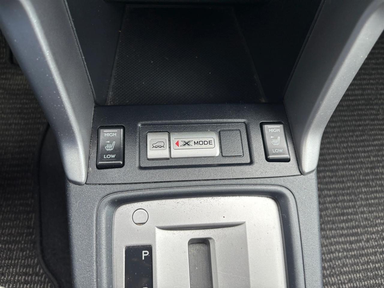 Subaru Forester 2.5i Limited 2015